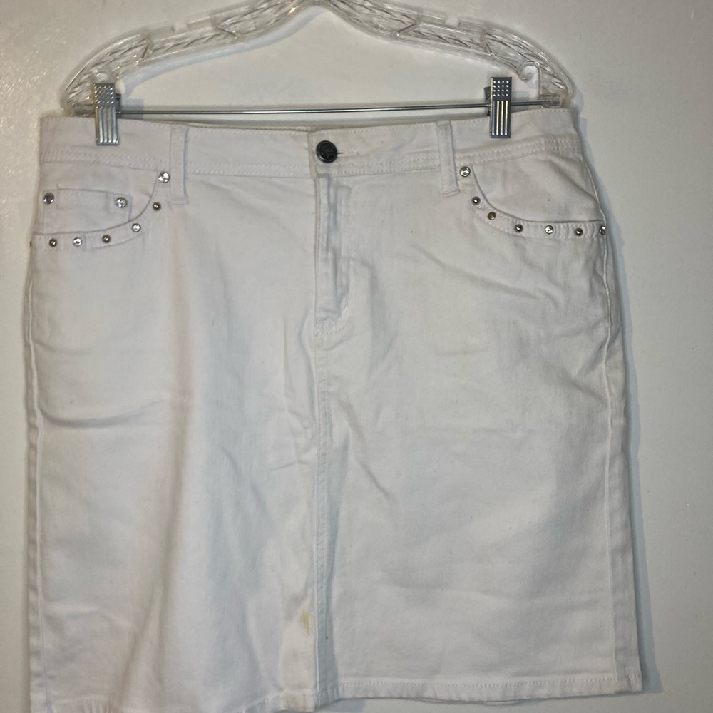 Earl Jeans White Denim Skirt with Stud Accents
